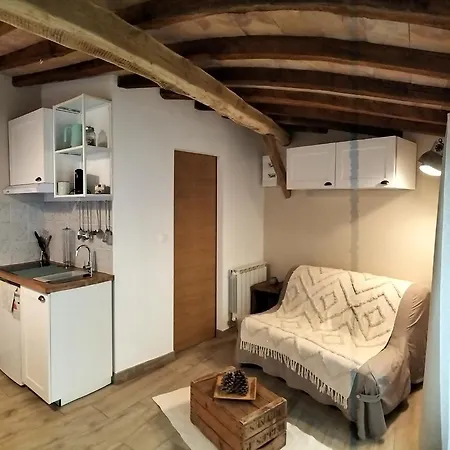 Les Castagnedes Guest house